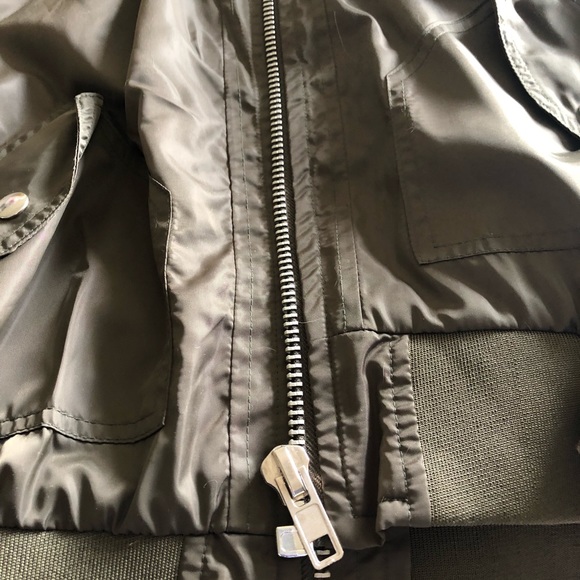 Free People army green bomber jacket - Picture 4 of 4